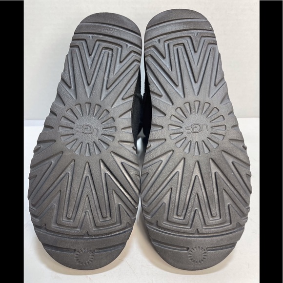 UGG 1110420 Classic Short Studded Black Swarovski Crystal Metal Boot - Picture 11 of 12